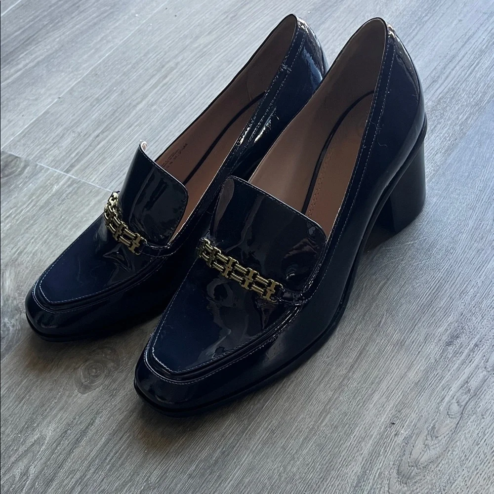 Tory Burch Navy Gemini Link Patent Mid Heel Loafers